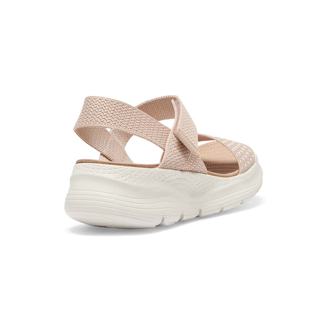 Swift Sandal in Blush