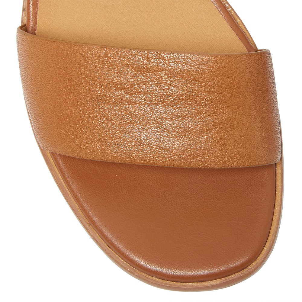 Percy Heel in Tan Leather