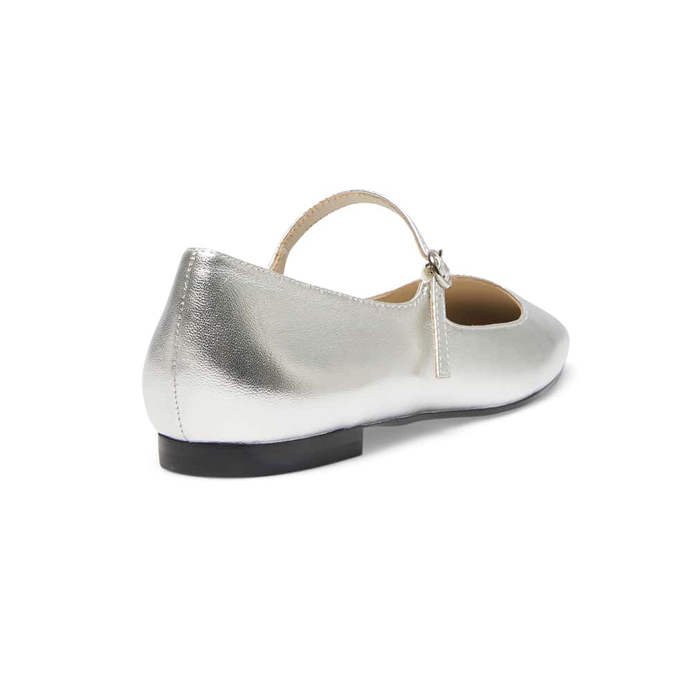 Tottie Flat in Silver Leather