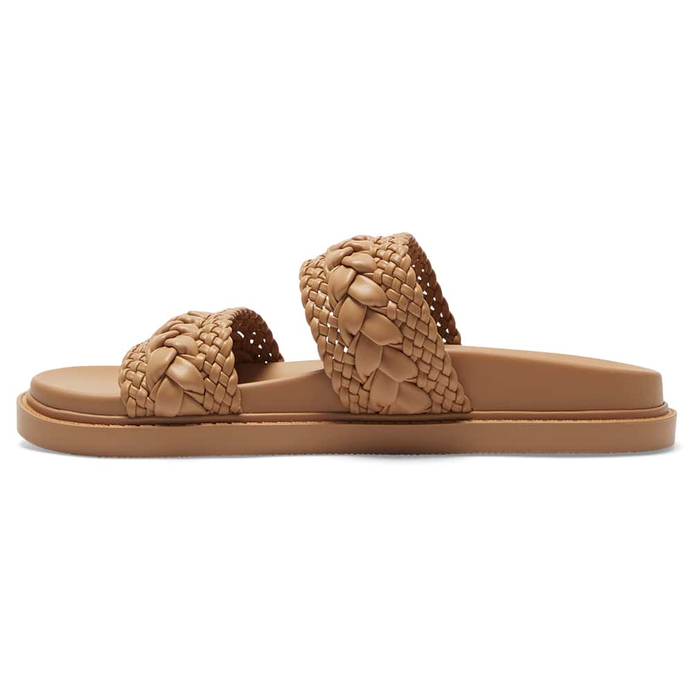 Aloha Flat in Camel Smooth