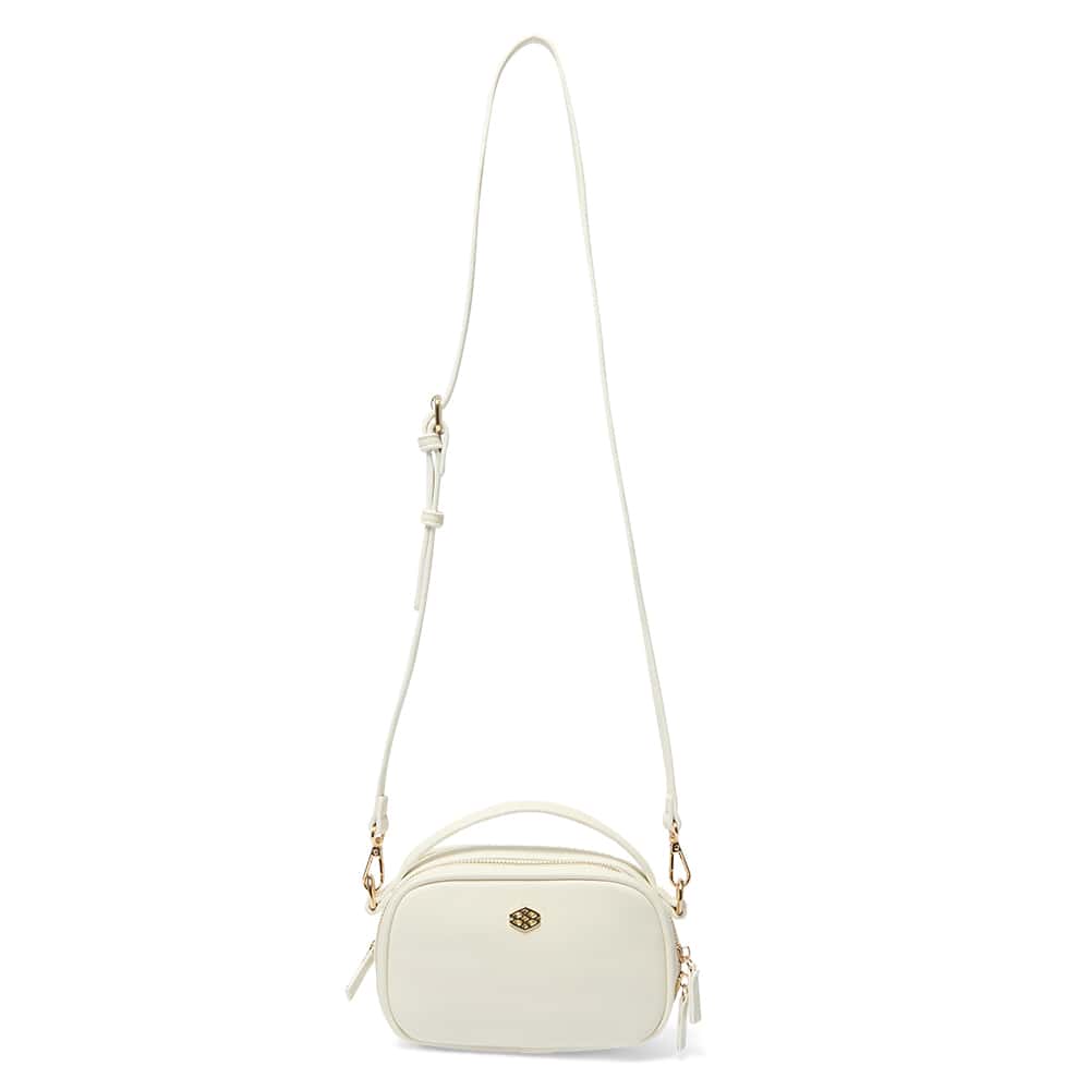 Olsen Handbag in White