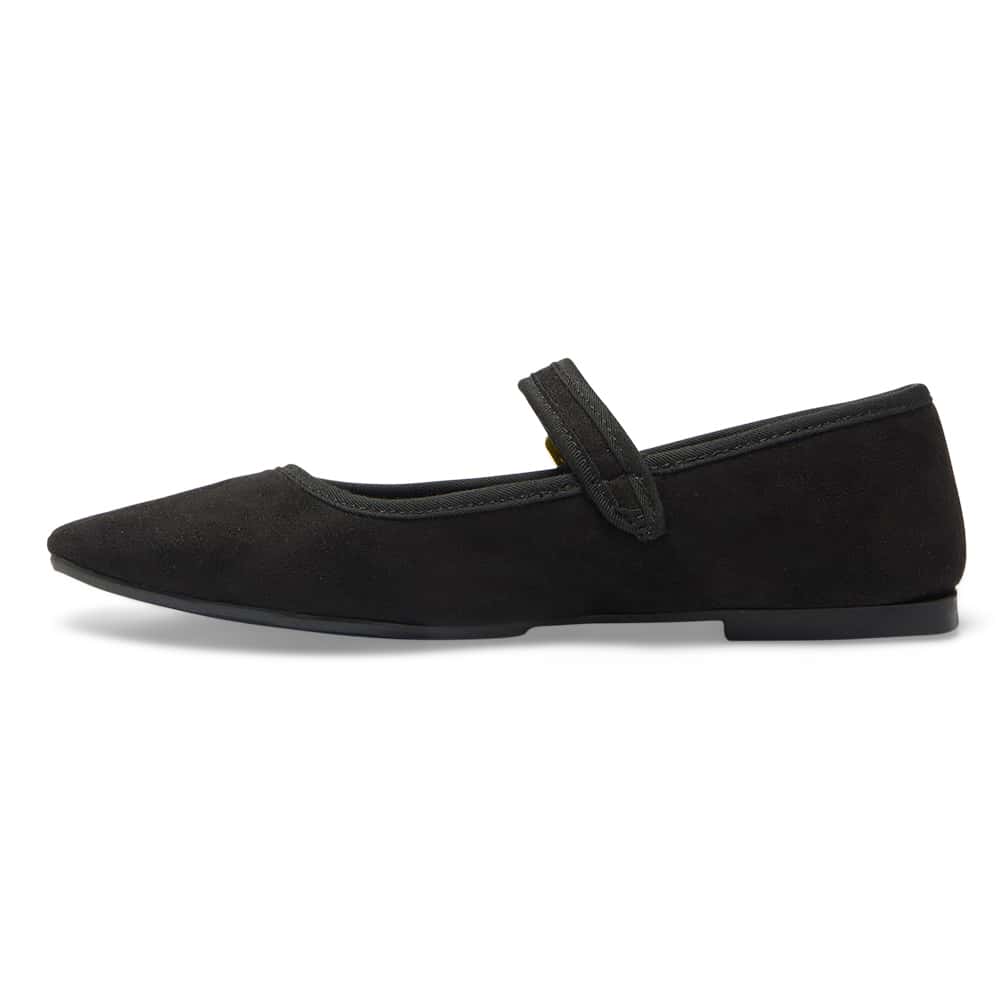 Romy Flat in Black