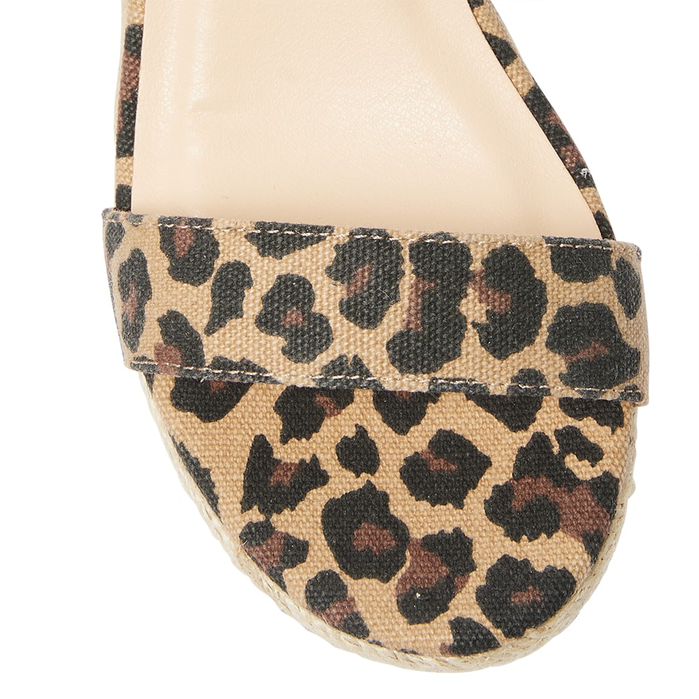 Annie Wedge in Animal Fabric