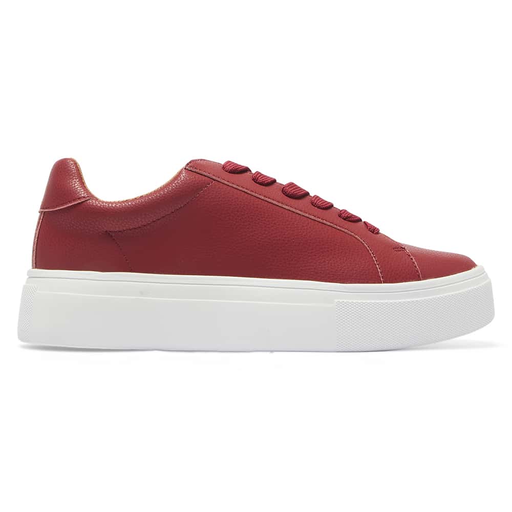 Frenzy Sneaker in Red