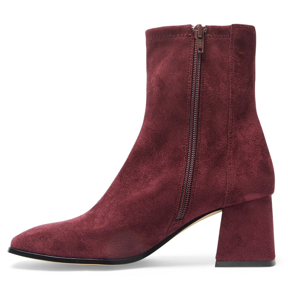 Hampton Boot in Wine Suede Stretch Suede