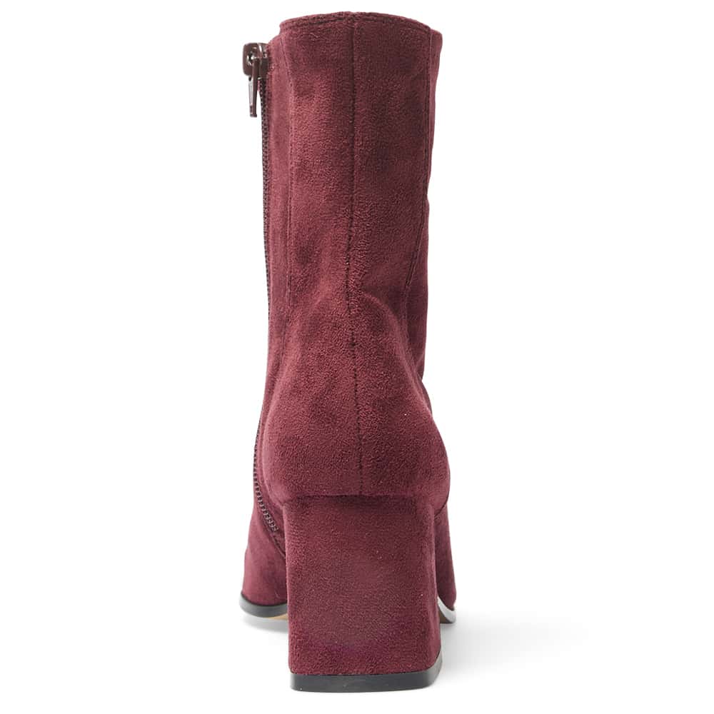 Hampton Boot in Wine Suede Stretch Suede