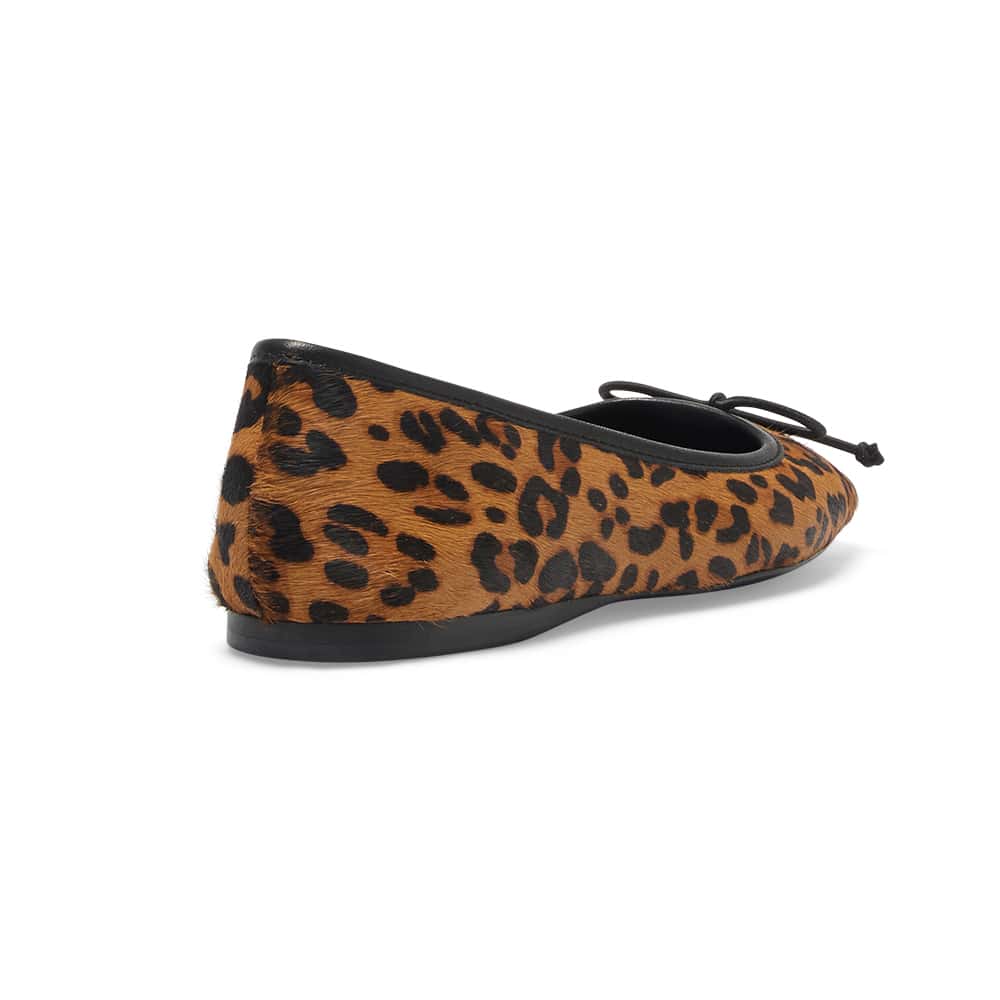 Maya Flat in Animal Leather