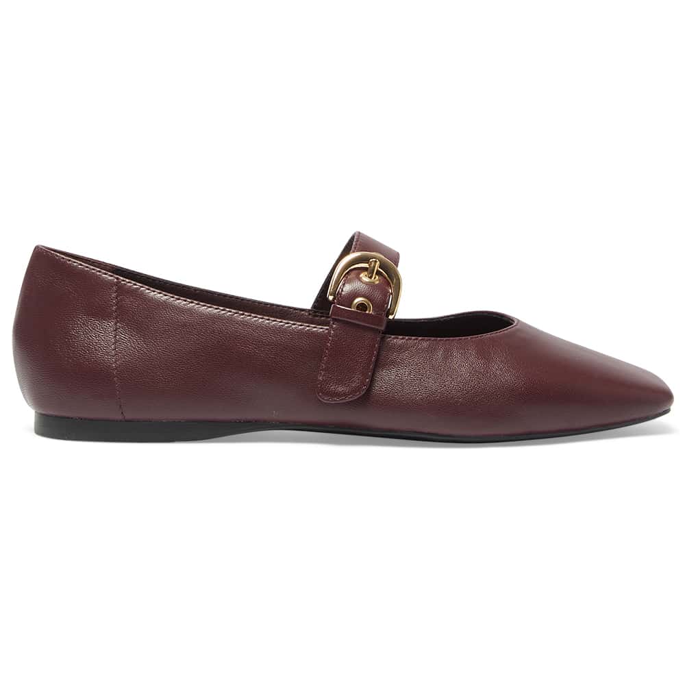 Melrose Flat in Wine Glove Leather