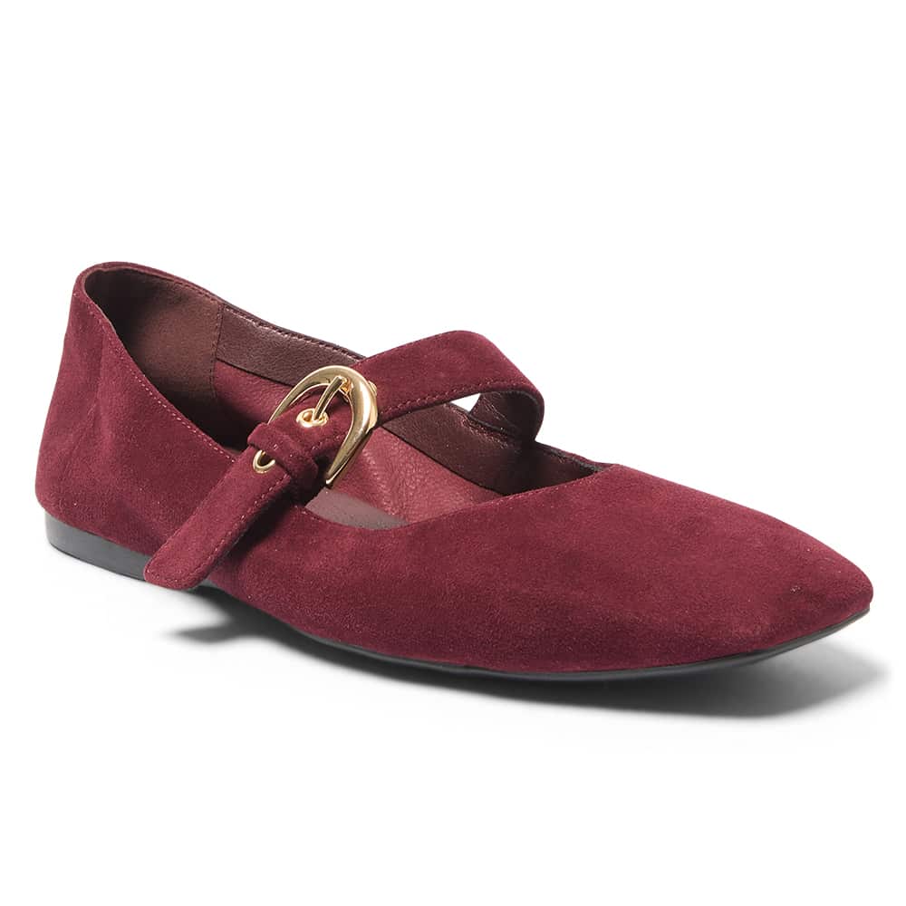 Melrose Flat in Wine Suede Suede