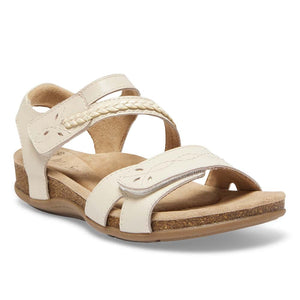 Fandango Sandal in Beige Leather