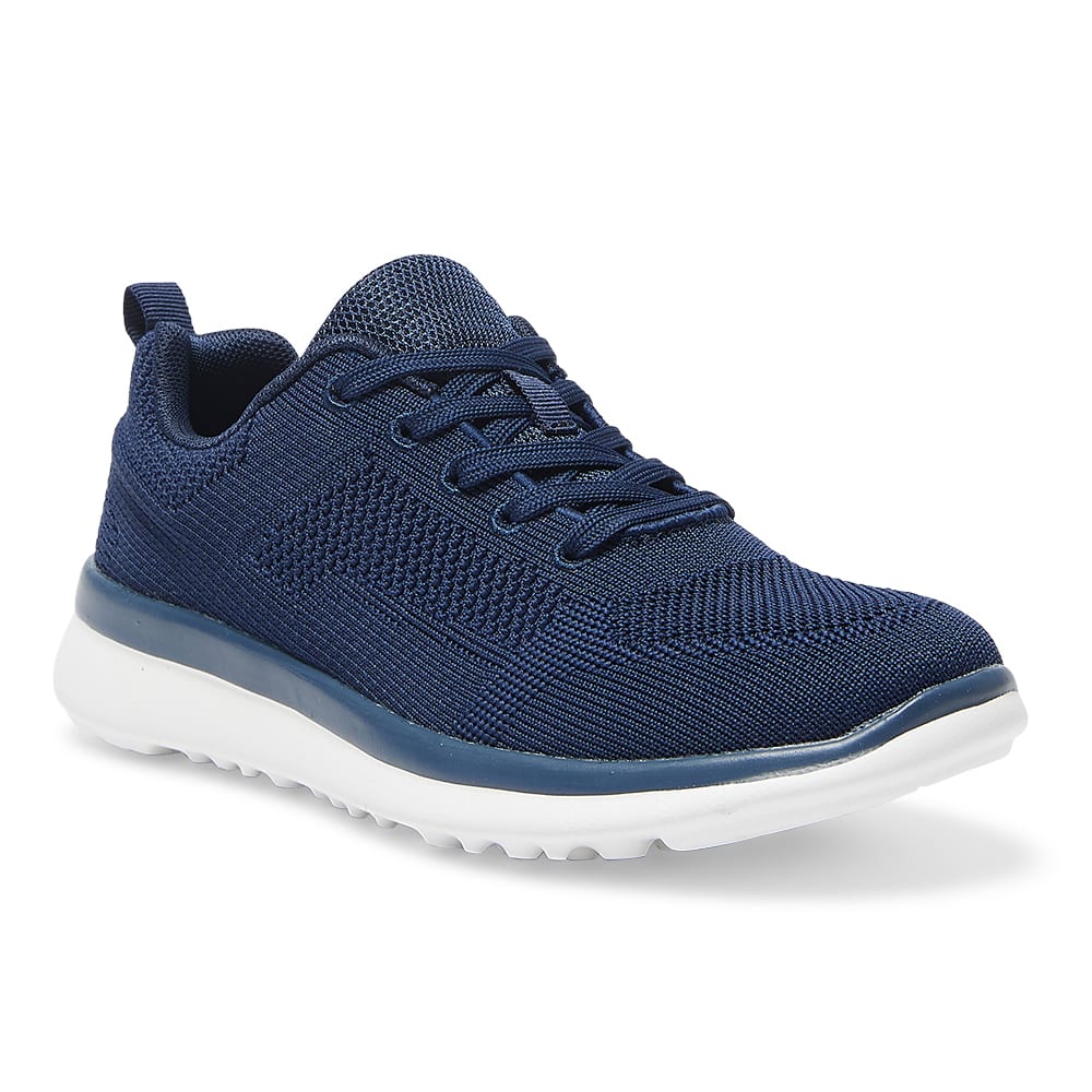 Quantum Sneaker in Navy