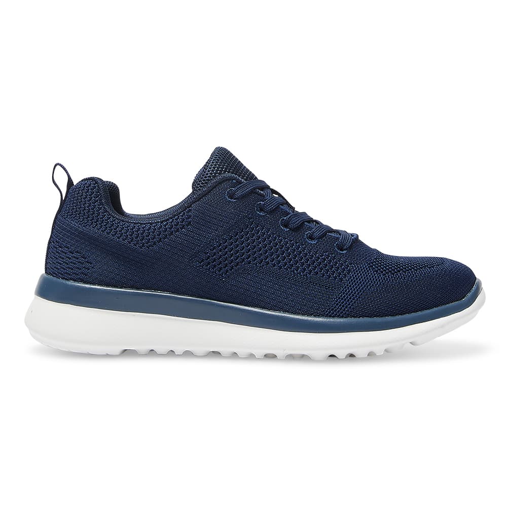 Quantum Sneaker in Navy