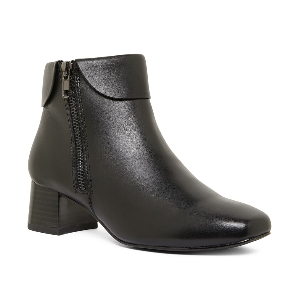 Edward Boot in Black Leather | Easy Steps | Shoe HQ