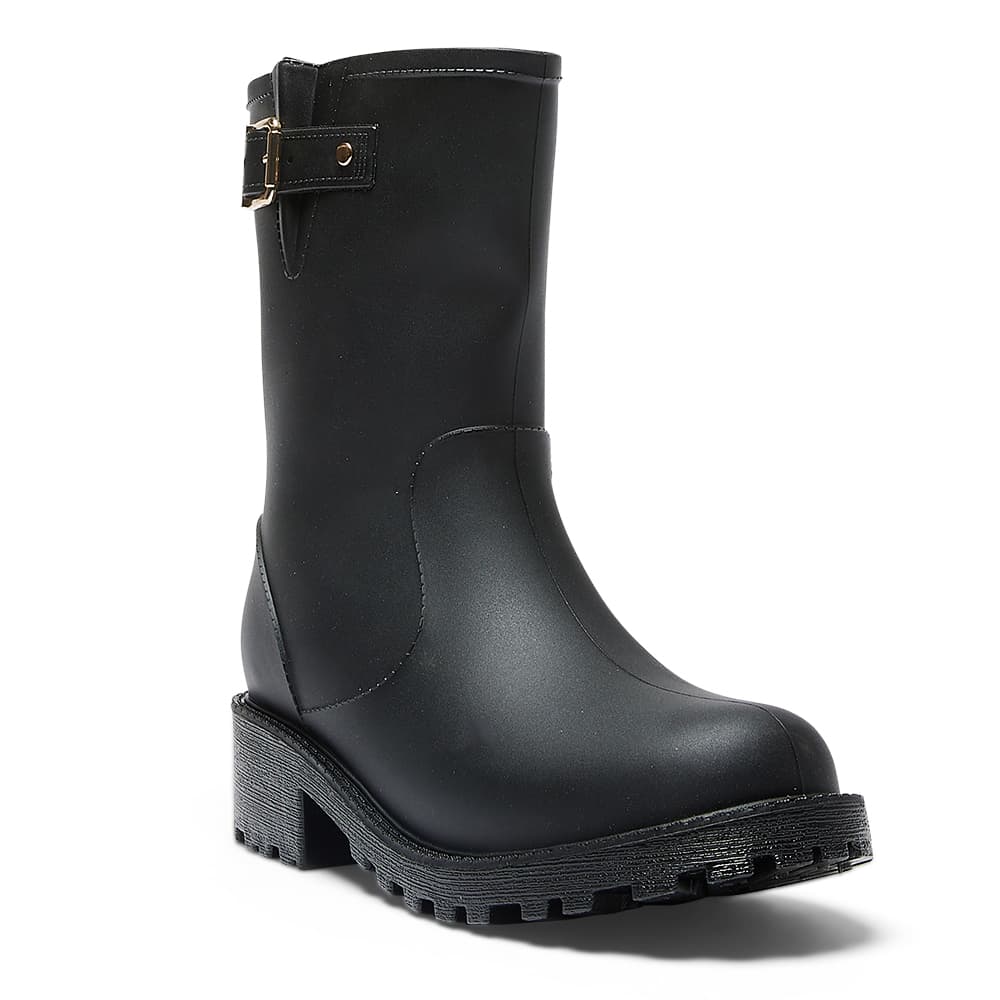 Snowy Boot in Black