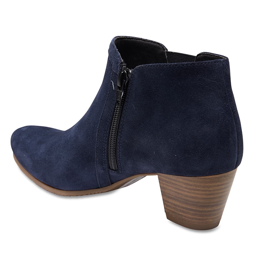 Tasman Boot in Navy Suede