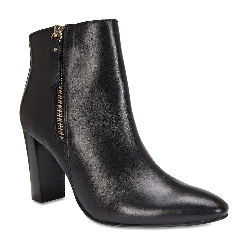 Belgium Boot in Black Hi Shine Leather | Jane Debster | Shoe HQ