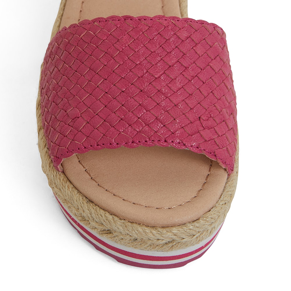 Debbie Sandal in Pink Weave Leather