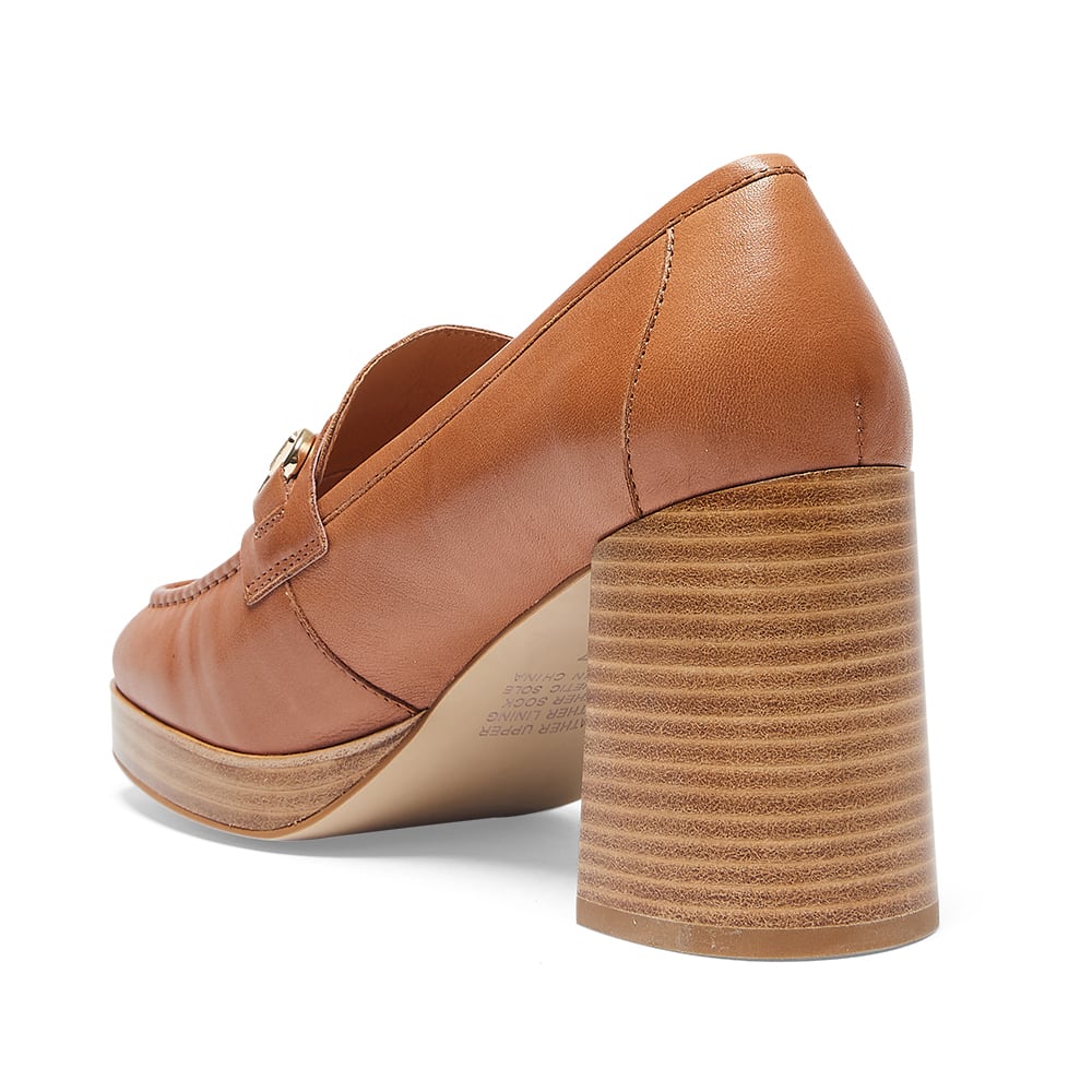 Heidi Loafer in Tan Leather