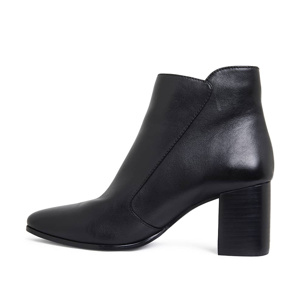 Magic Boot in Black Leather | Jane Debster | Shoe HQ