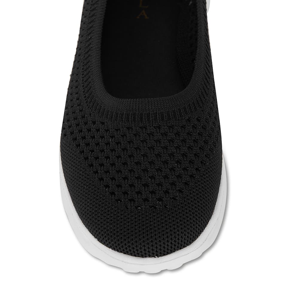 Hitch Sneaker in Black Smooth Fabric