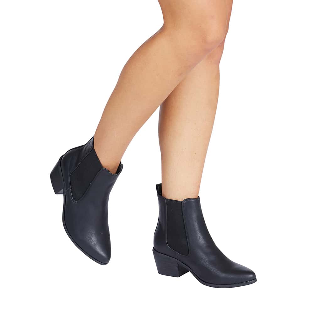 Lorna Boot in Black Smooth