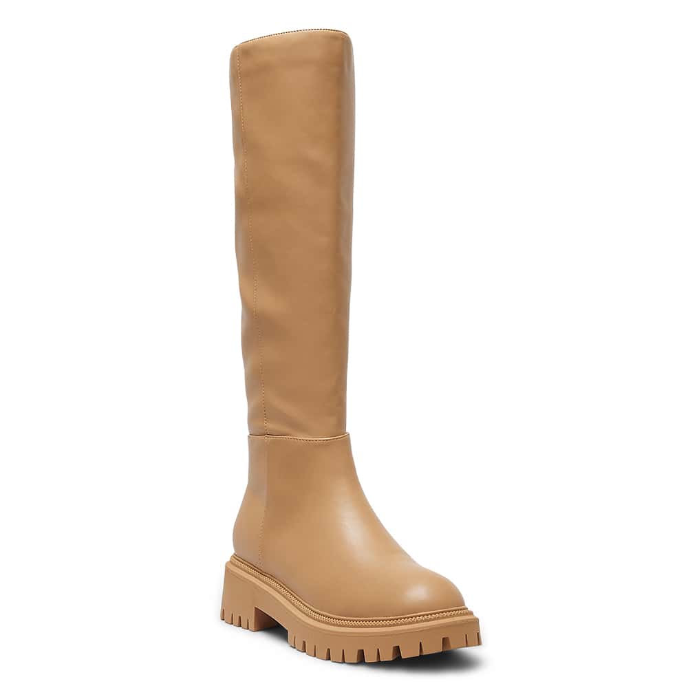 Ryan Boot in Camel Smooth