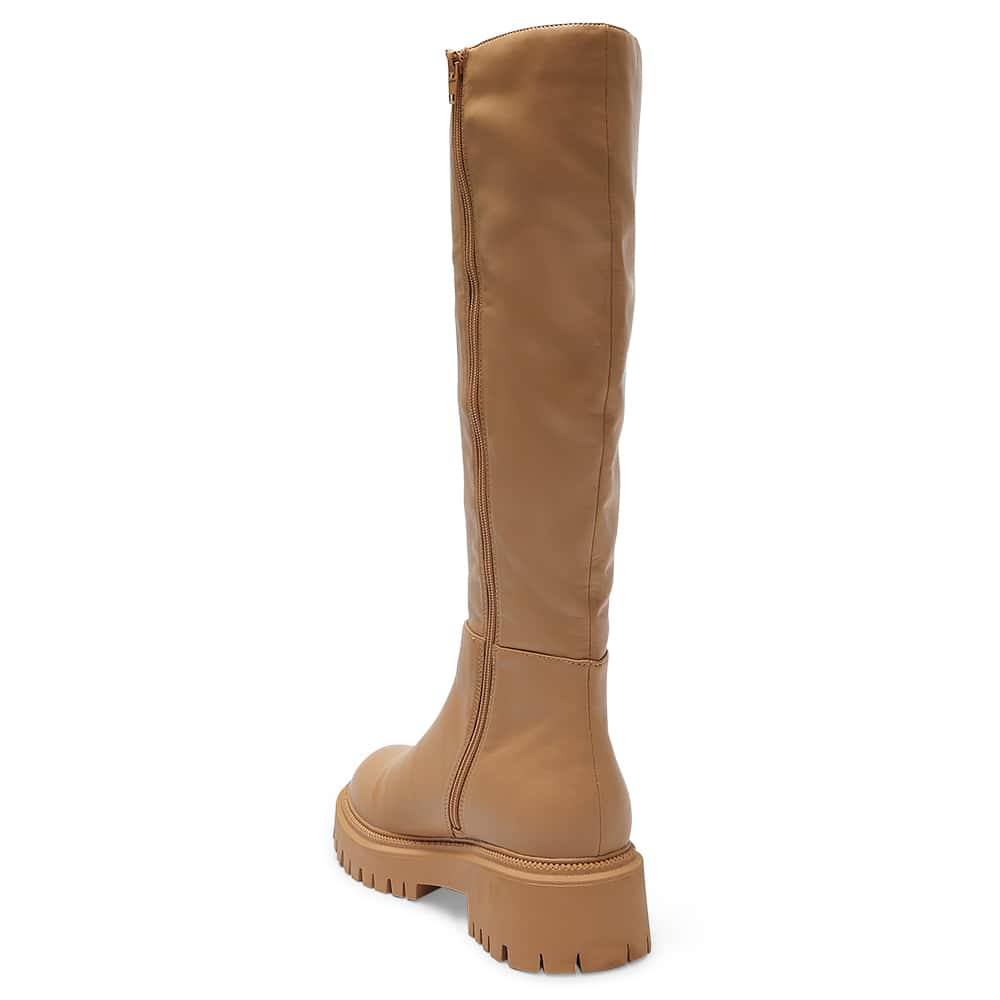 Ryan Boot in Camel Smooth