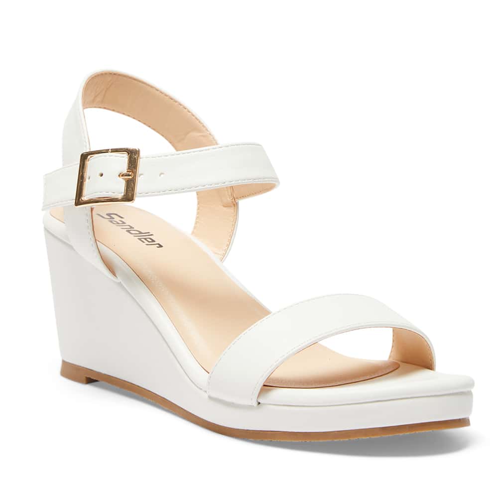 Abbey Wedge in White Smooth