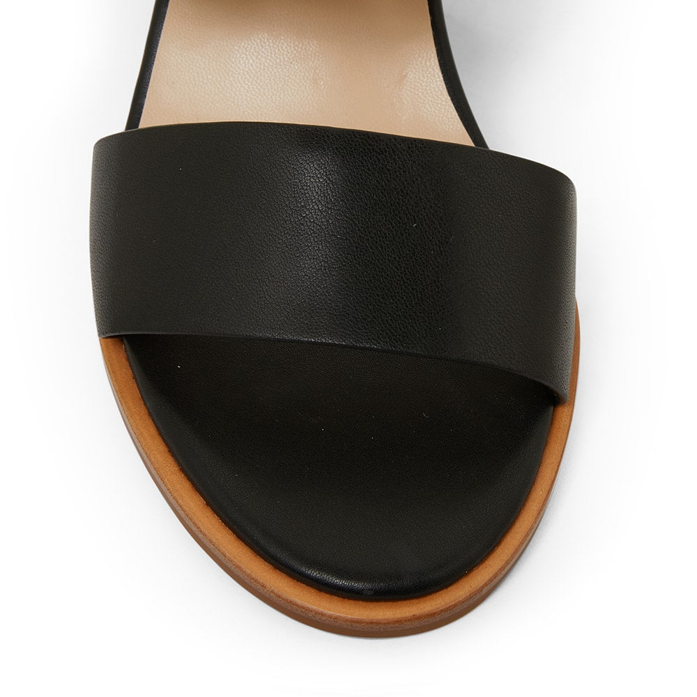 Bali Heel in Black Leather