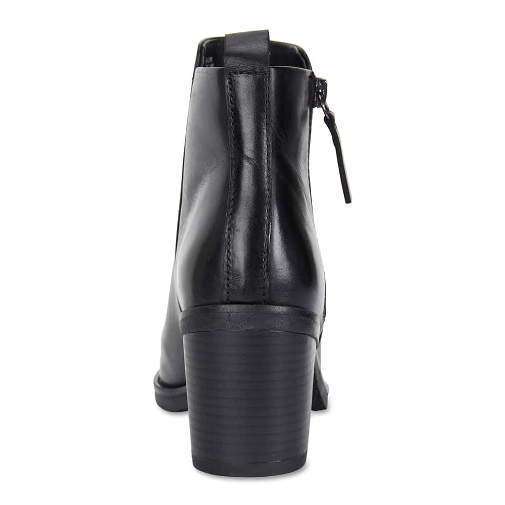 Faye Boot in Black Leather