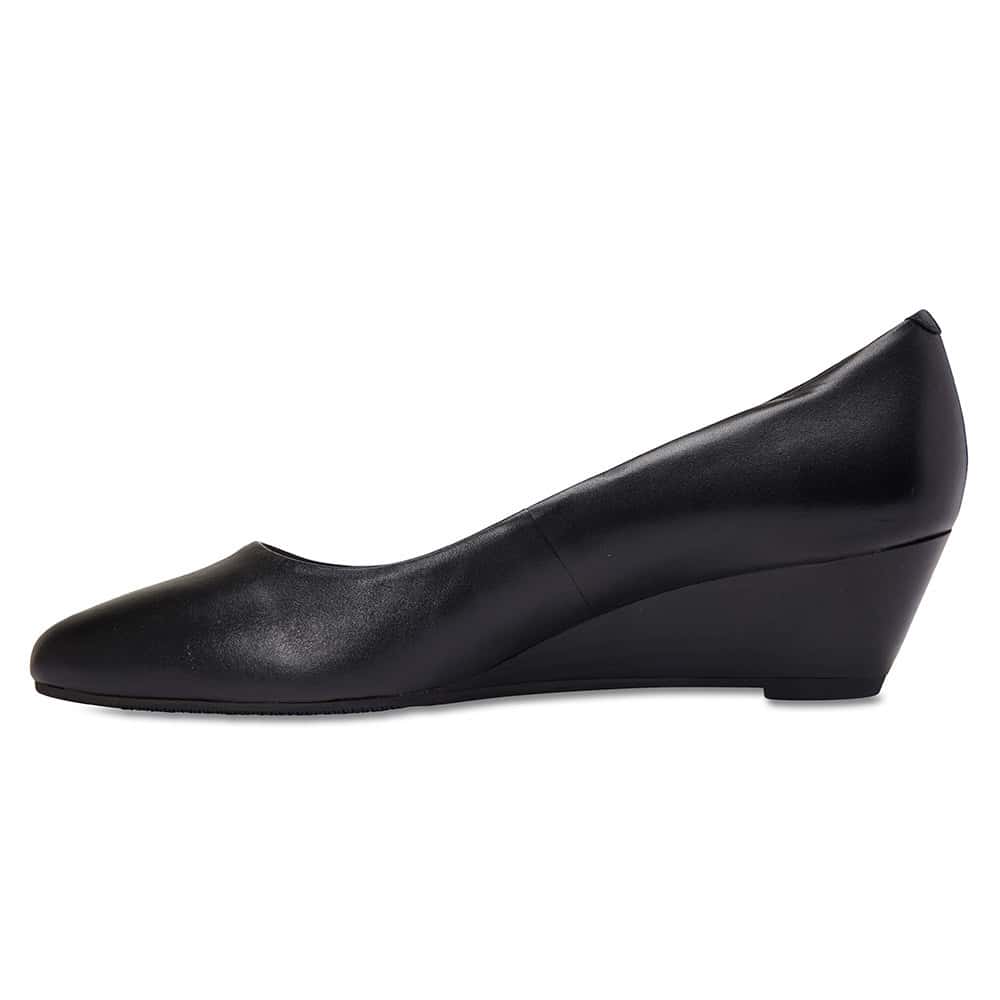 Henry Heel in Black Leather