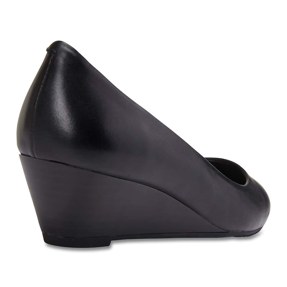 Henry Heel in Black Leather