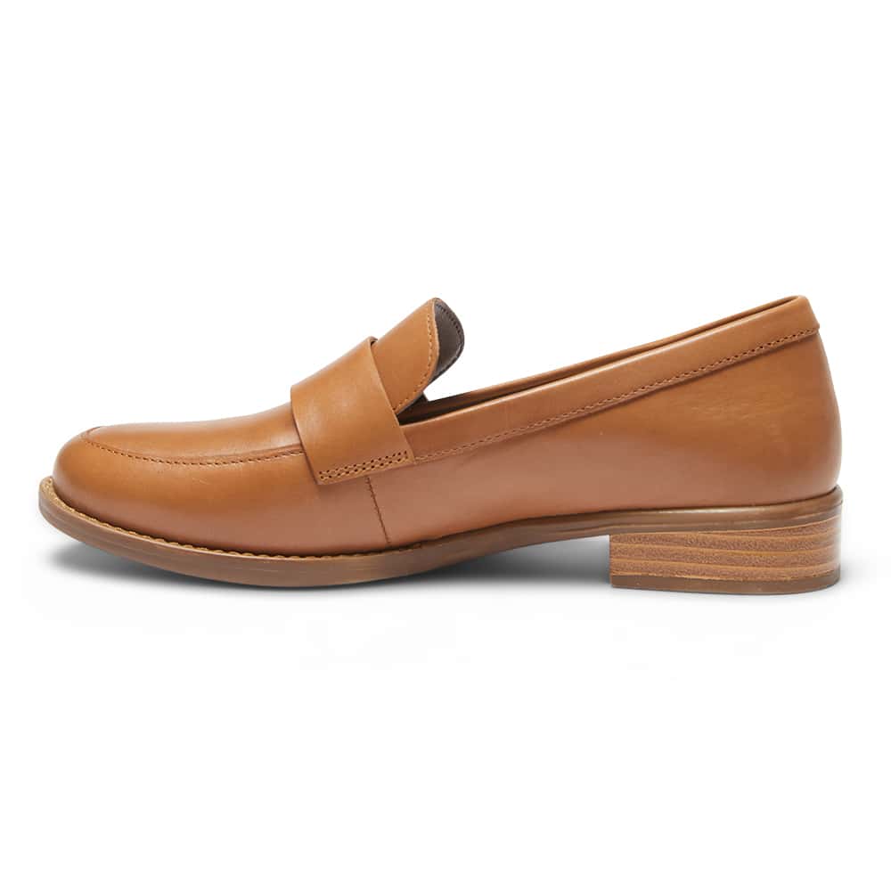 Infinity Loafer in Tan Leather