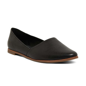 Sandler Rachael Flat in Black Leather