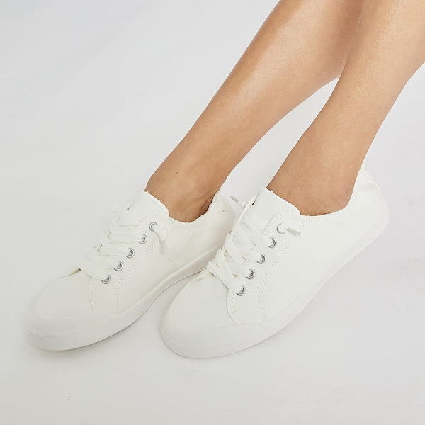 Switch Sneaker in White Canvas Sandler Shoe HQ