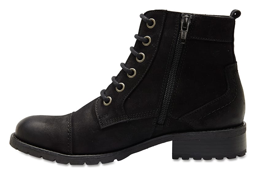 Windsor Boot in Black Nubuck